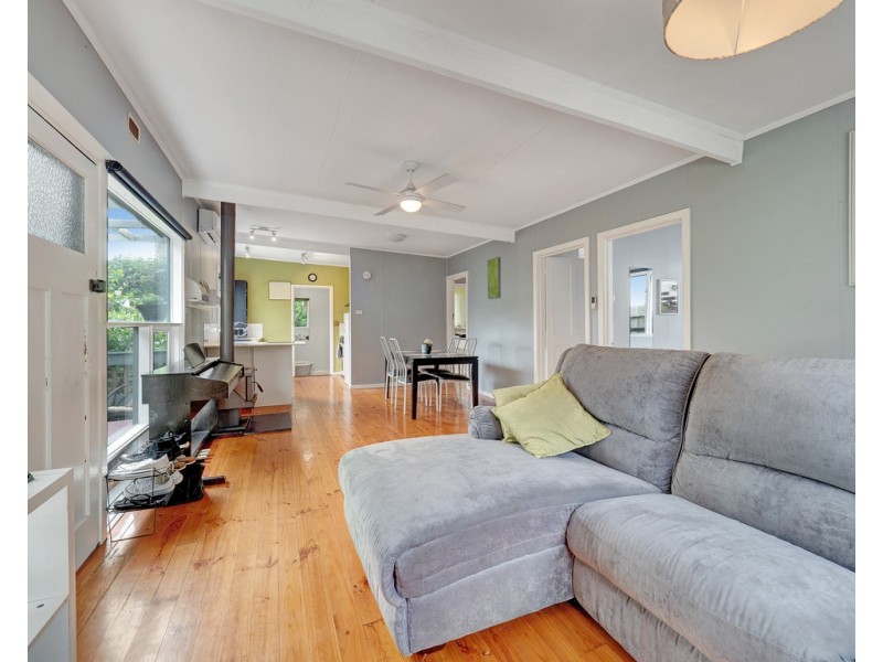 111 Red Rocks Road, Cowes VIC 3922