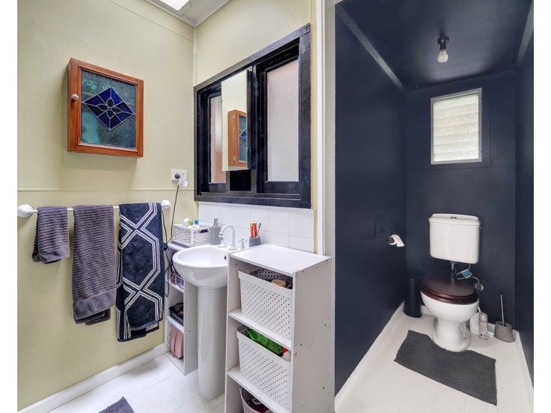 111 Red Rocks Road, Cowes VIC 3922