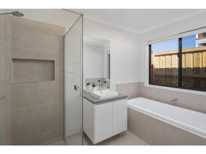 36 Elvington Avenue, Cowes VIC 3922