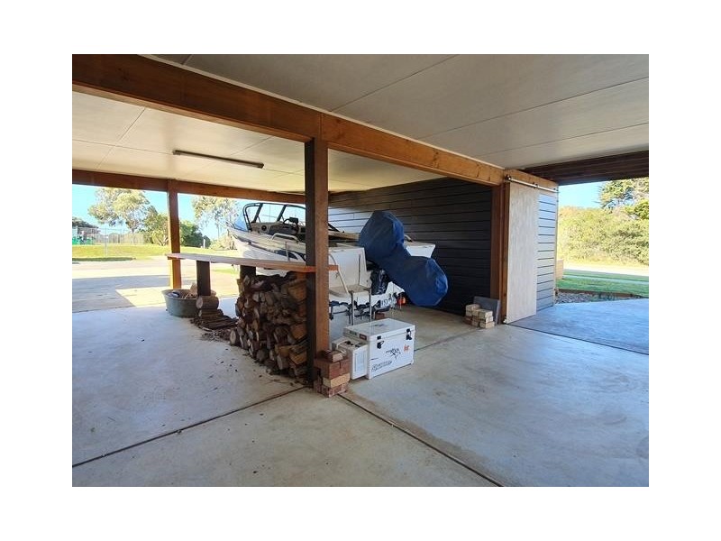 32 Back Beach Road, Sunset Strip VIC 3922