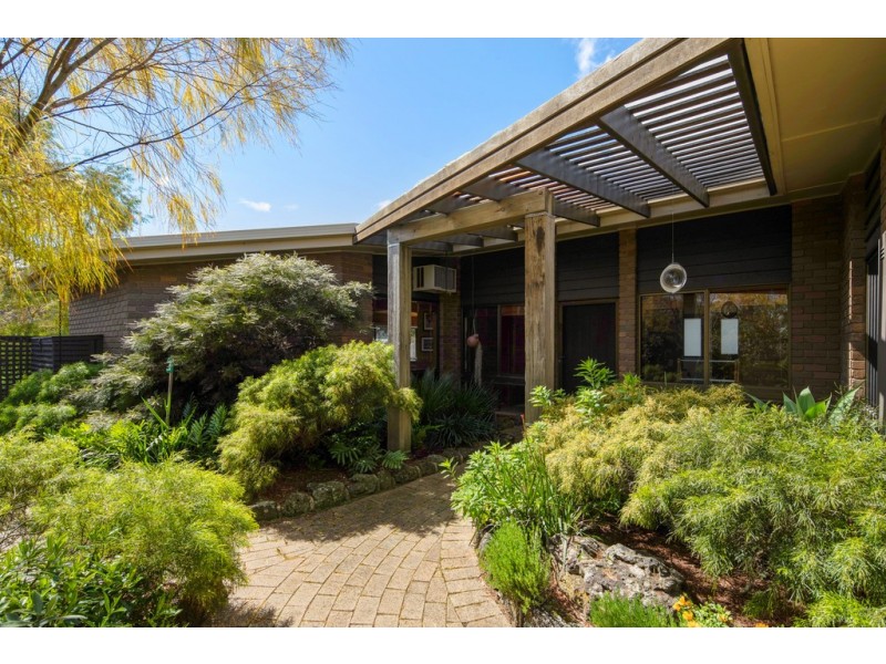 1/6 Carisbrooke Court, Cowes VIC 3922