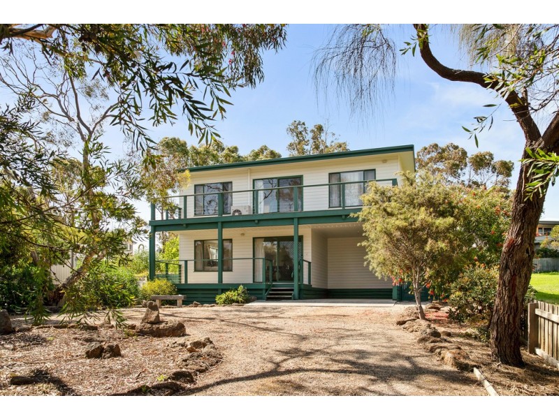 15 Mountainview Avenue, Ventnor VIC 3922