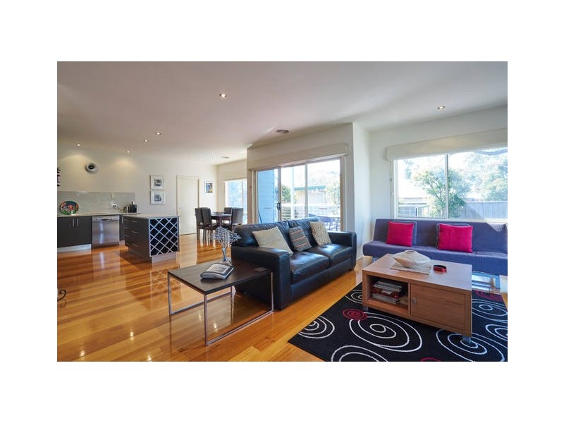 1/12 Grandview Grove, Cowes VIC 3922