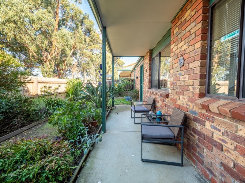 18/137 Settlement Road, Cowes VIC 3922