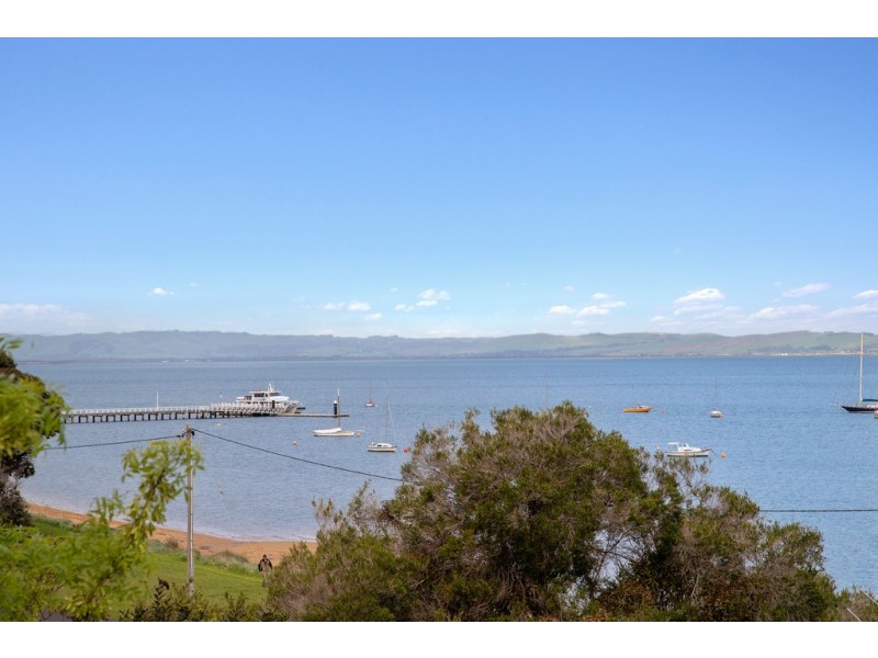 42 Beach Road, Rhyll VIC 3923