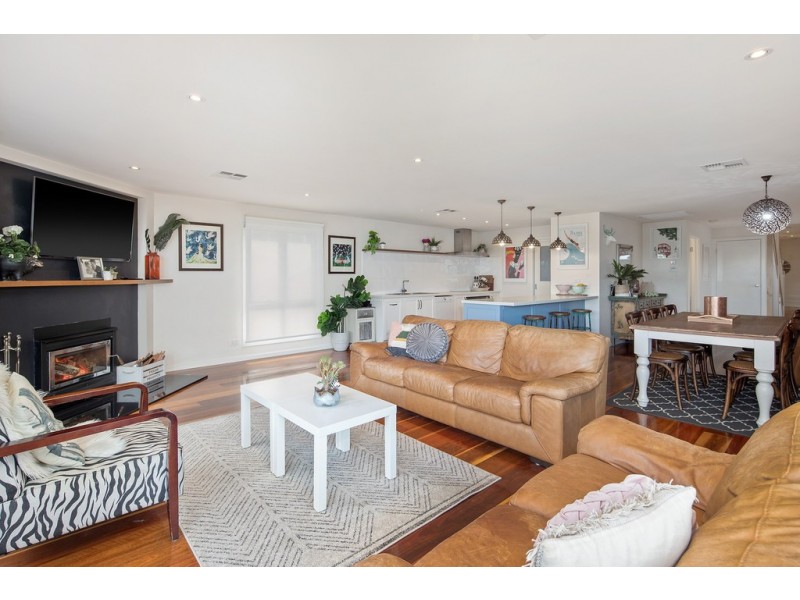 42 Beach Road, Rhyll VIC 3923