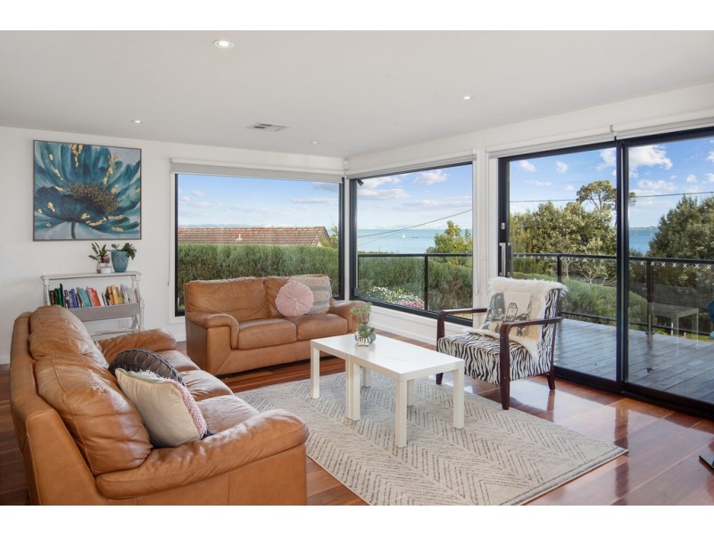 42 Beach Road, Rhyll VIC 3923
