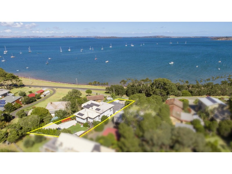 42 Beach Road, Rhyll VIC 3923
