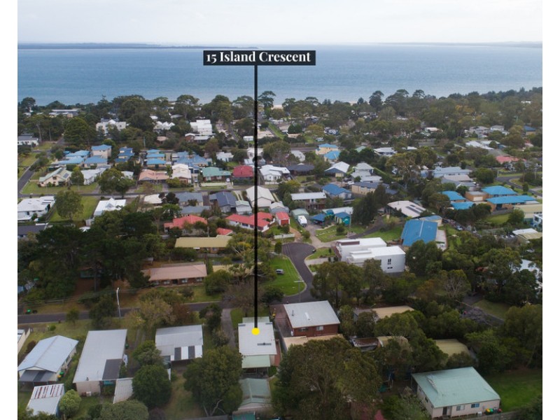 15 Island Crescent, Cowes VIC 3922
