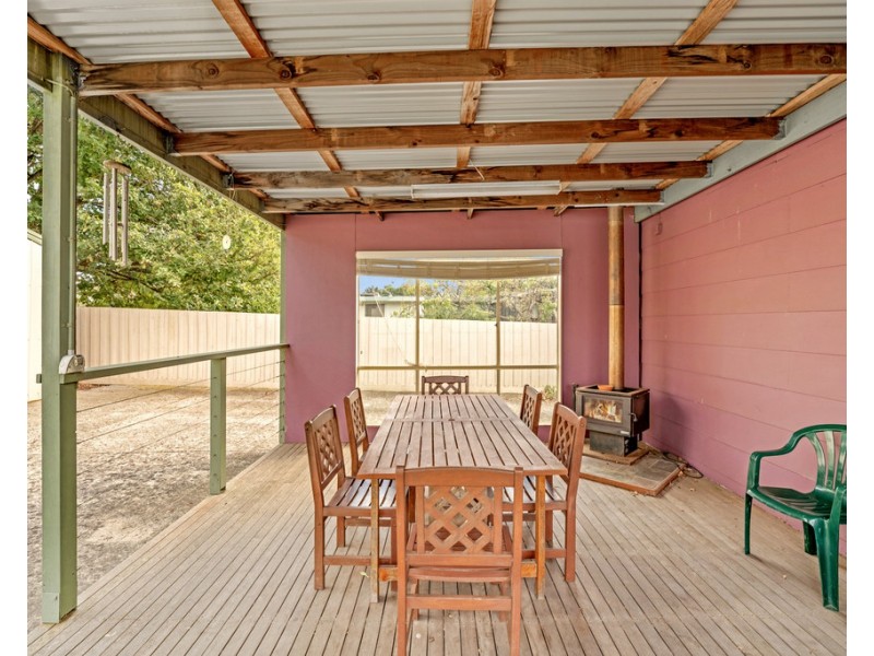 15 Island Crescent, Cowes VIC 3922