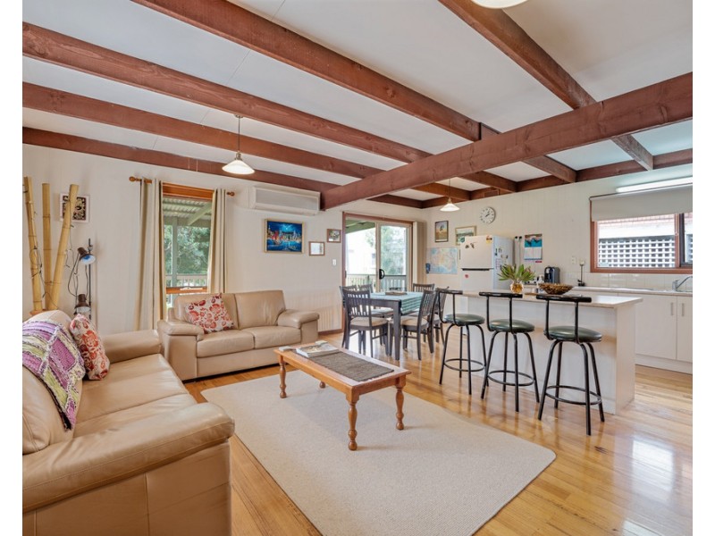 15 Island Crescent, Cowes VIC 3922