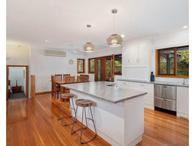 6 Chillingworth Road, Cowes VIC 3922