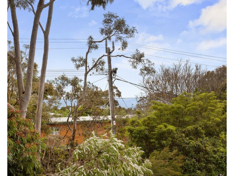 6 Chillingworth Road, Cowes VIC 3922