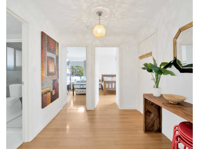 9A Malcalm Avenue, Surf Beach VIC 3922