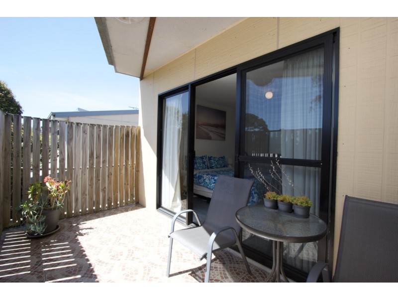 4/26 Douglas Road, Cowes VIC 3922