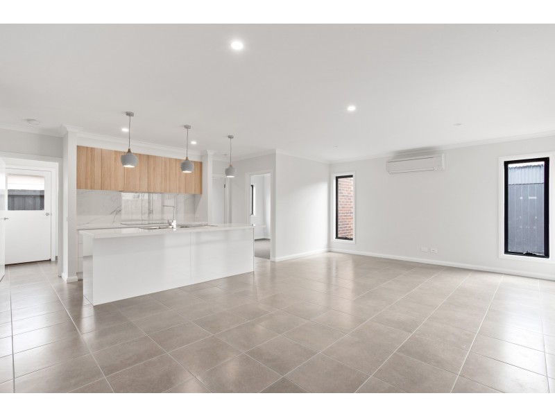 1A Alexander Avenue, Cowes VIC 3922