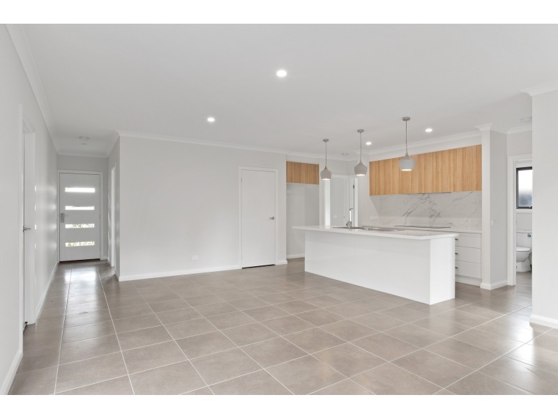 1A Alexander Avenue, Cowes VIC 3922