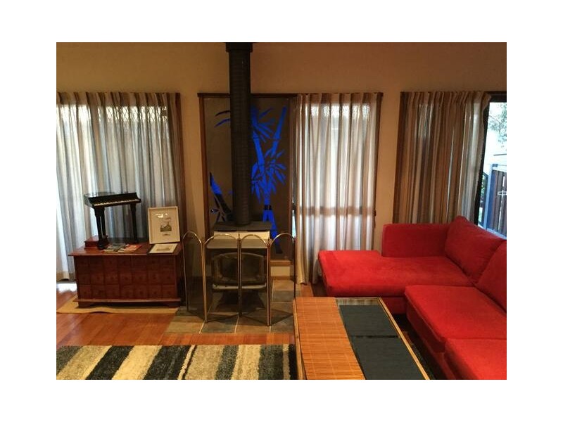 18 Clipper Crescent, Sunset Strip VIC 3922