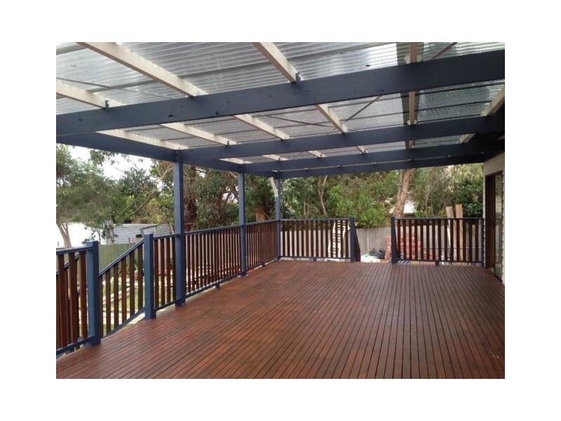 18 Clipper Crescent, Sunset Strip VIC 3922