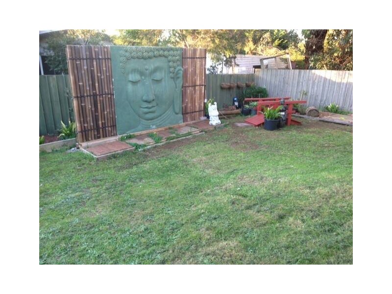 18 Clipper Crescent, Sunset Strip VIC 3922