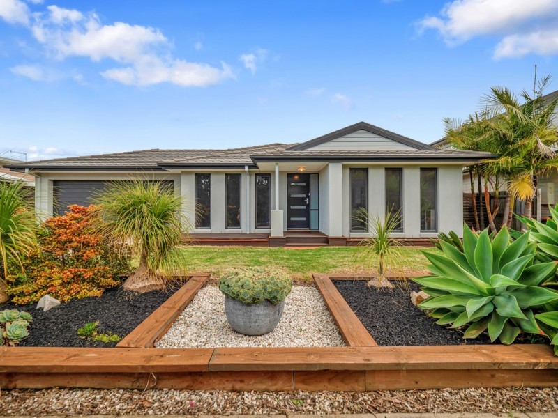 39 Settlement Road, Cowes VIC 3922