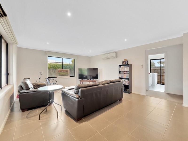 39 Settlement Road, Cowes VIC 3922
