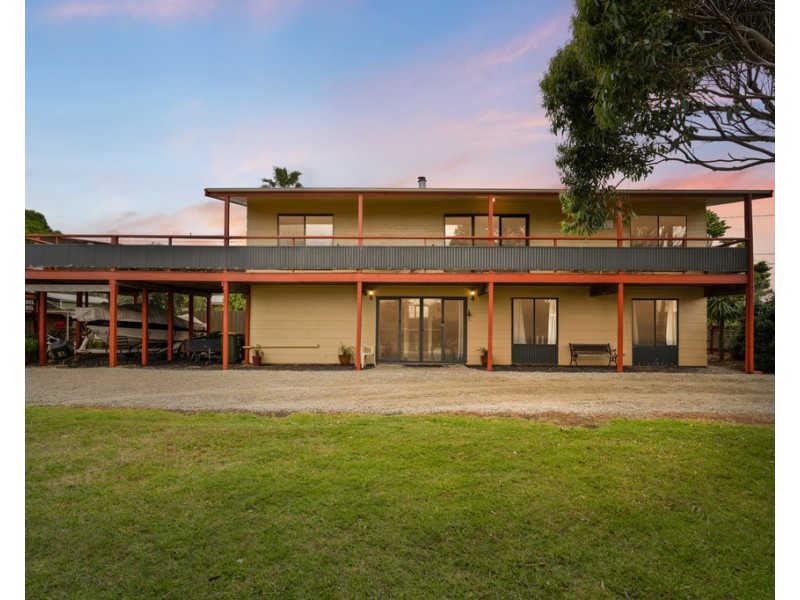 4-6 Foam Street, Sunderland Bay VIC 3922