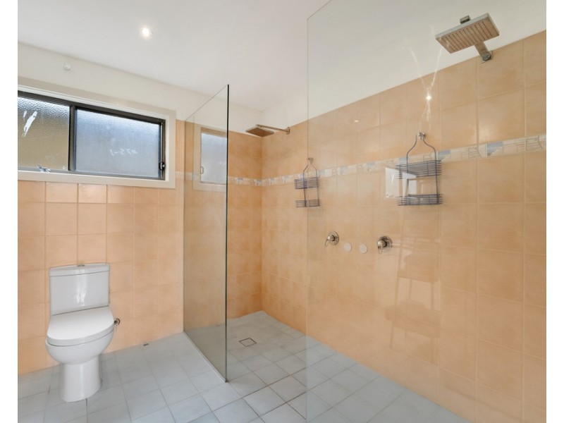 4-6 Foam Street, Sunderland Bay VIC 3922