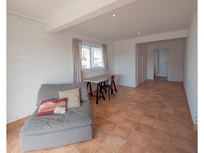 44 Sunderland Bay Road, Sunderland Bay VIC 3922