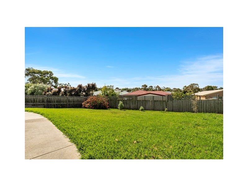 10 Hakea Court, Cowes VIC 3922