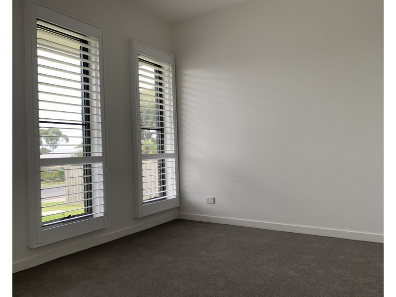 1/287 Settlement Road, Cowes VIC 3922