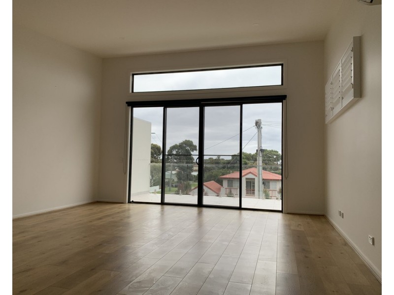 1/287 Settlement Road, Cowes VIC 3922