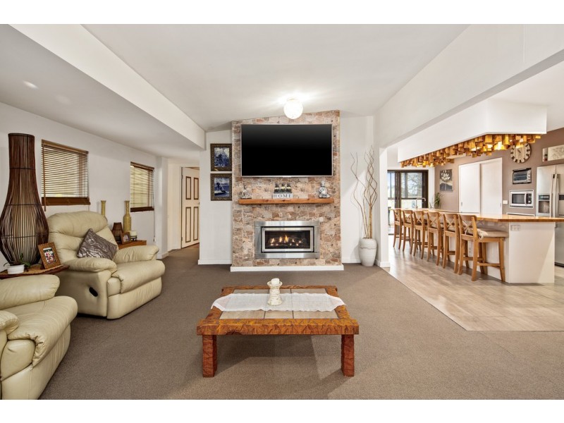 302 Settlement Road, Cowes VIC 3922