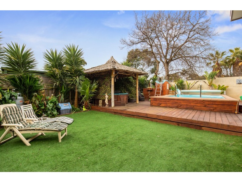 302 Settlement Road, Cowes VIC 3922