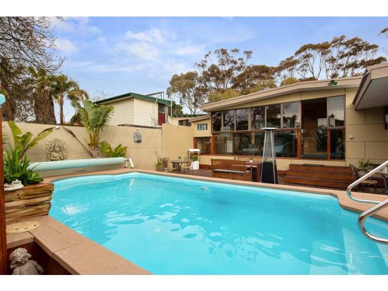 302 Settlement Road, Cowes VIC 3922