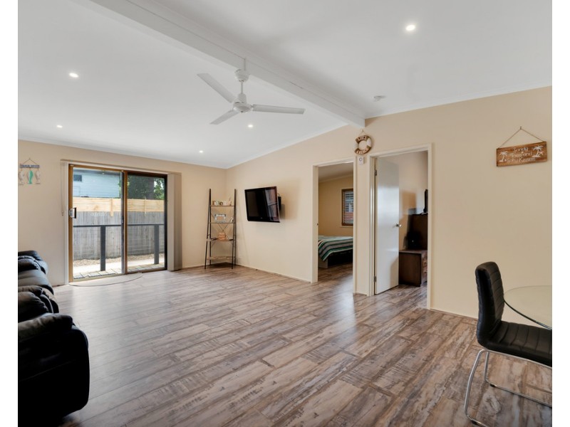 16 McKenzie Road, Cowes VIC 3922