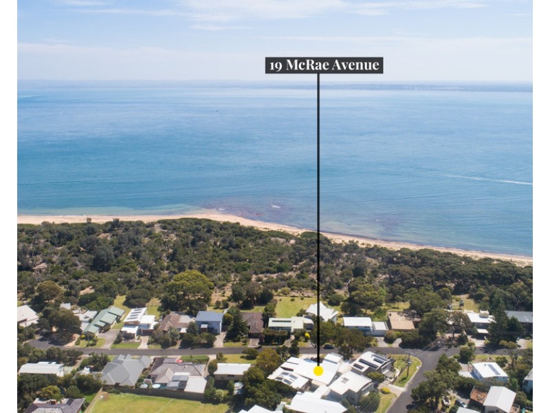 19 McRae Avenue, Cowes VIC 3922