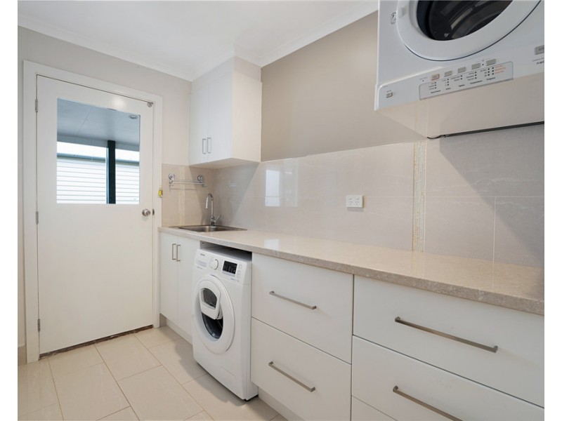 19 McRae Avenue, Cowes VIC 3922