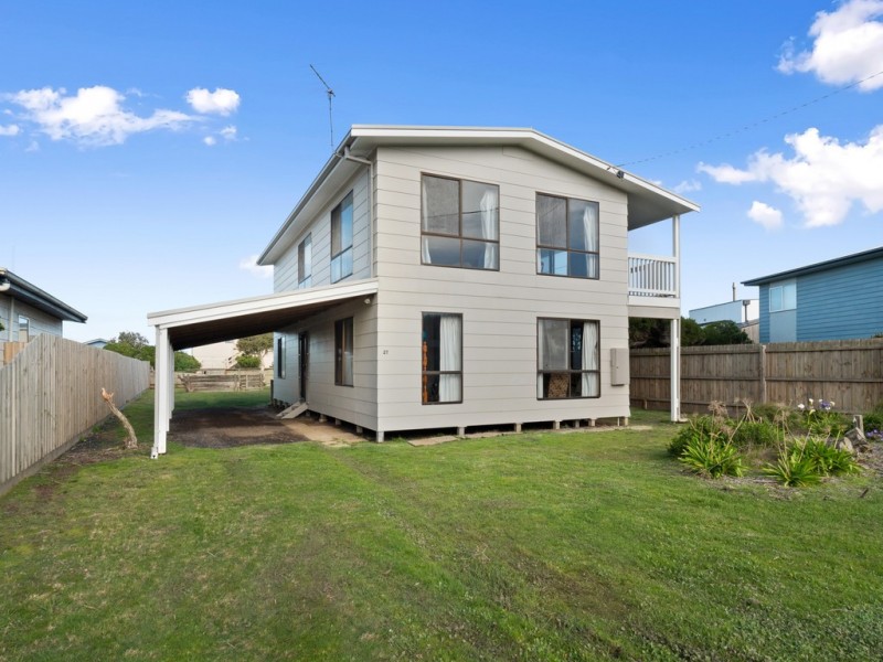 27 Foam Street, Sunderland Bay VIC 3922
