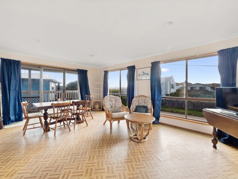 27 Foam Street, Sunderland Bay VIC 3922