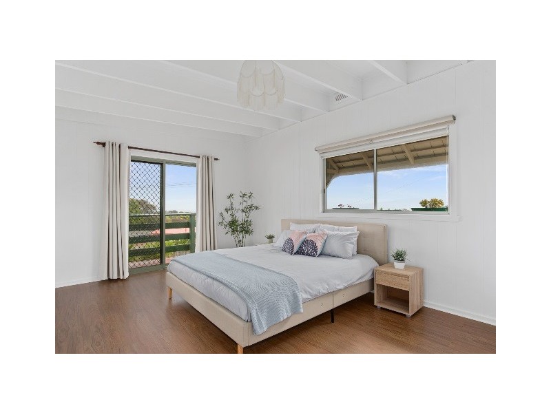 28 Sunset Drive, Sunset Strip VIC 3922