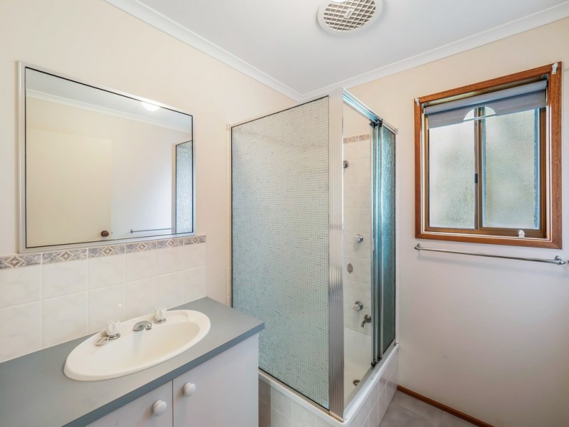 15 Boonderabbi Way, Cowes VIC 3922