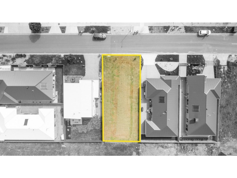 6 Sandpiper Circuit, Cowes VIC 3922