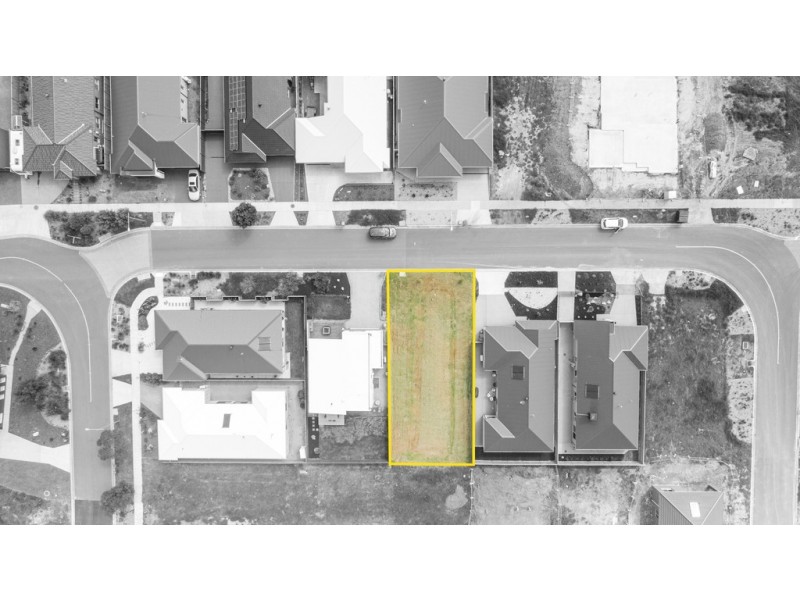 6 Sandpiper Circuit, Cowes VIC 3922