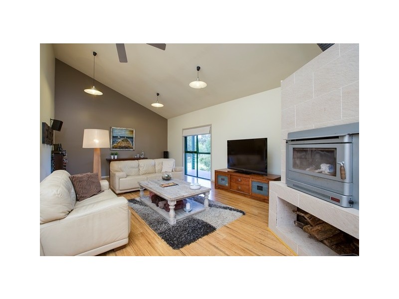 32 Jeury Court, Cowes VIC 3922