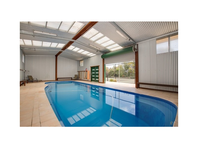 32 Jeury Court, Cowes VIC 3922