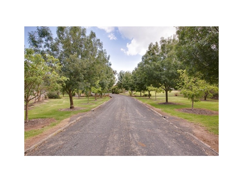 32 Jeury Court, Cowes VIC 3922