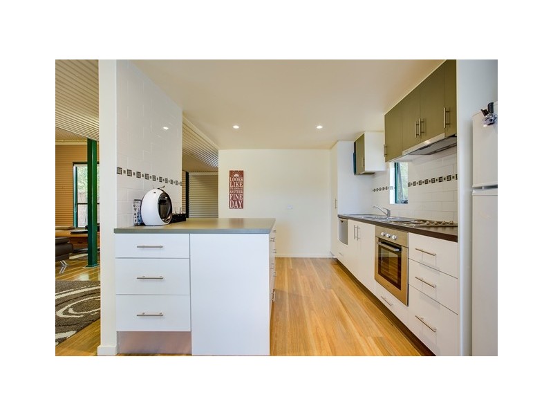 32 Jeury Court, Cowes VIC 3922