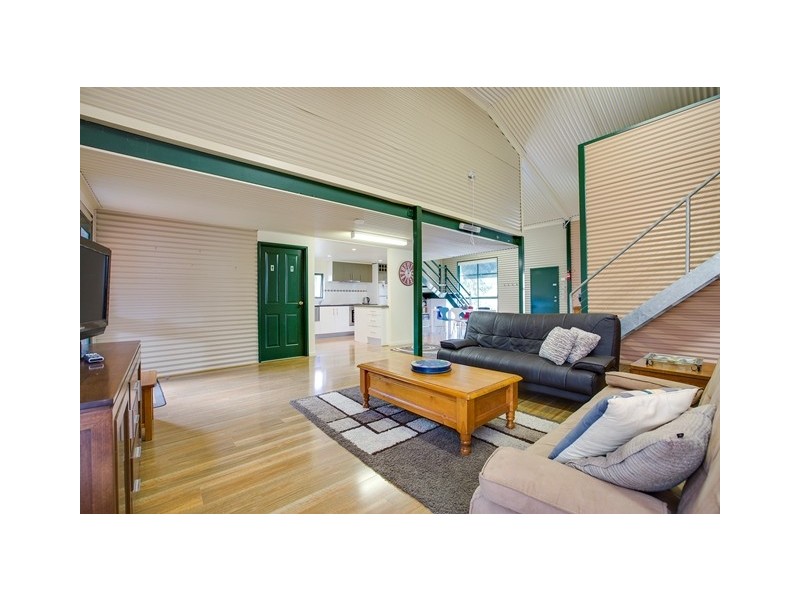 32 Jeury Court, Cowes VIC 3922