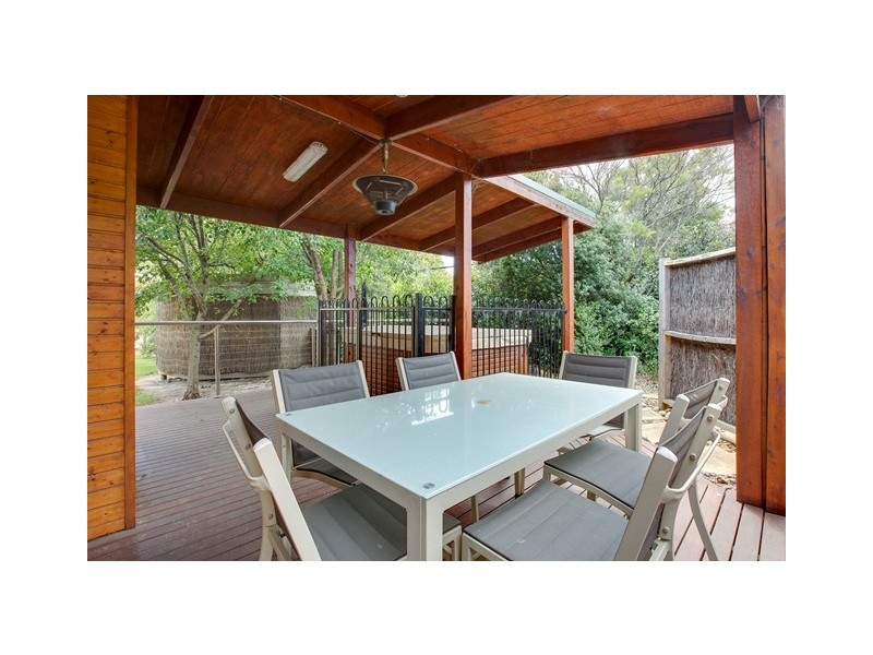 32 Jeury Court, Cowes VIC 3922